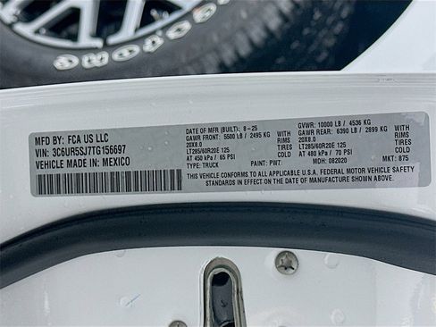 New 2026 RAM 2500 Limited w/ Towing Technology Group image 19