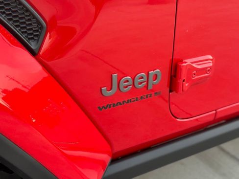 New 2026 Jeep Wrangler Unlimited Rubicon AWD/4WD image 12