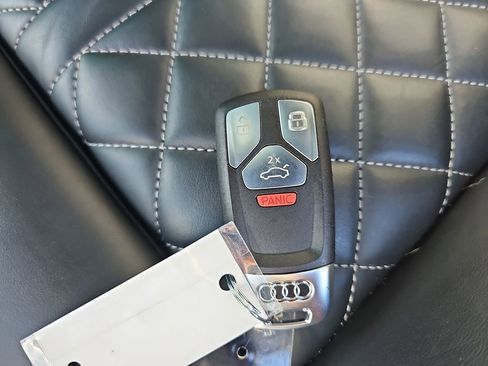 Used 2023 Audi SQ5 Premium Plus w/ Premium Plus Package image 42