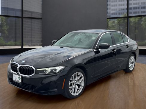 Used 2025 BMW 330i Sedan RWD image 1