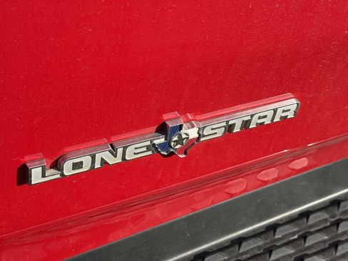 Used 2021 RAM 1500 Lone Star image 3