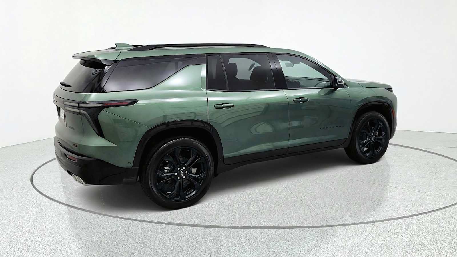 New 2027 Chevrolet Traverse RS FWD image 10