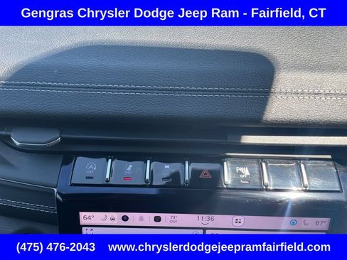 Used 2024 Jeep Grand Cherokee Limited w/ Black Appearance Package AWD/4WD image 46