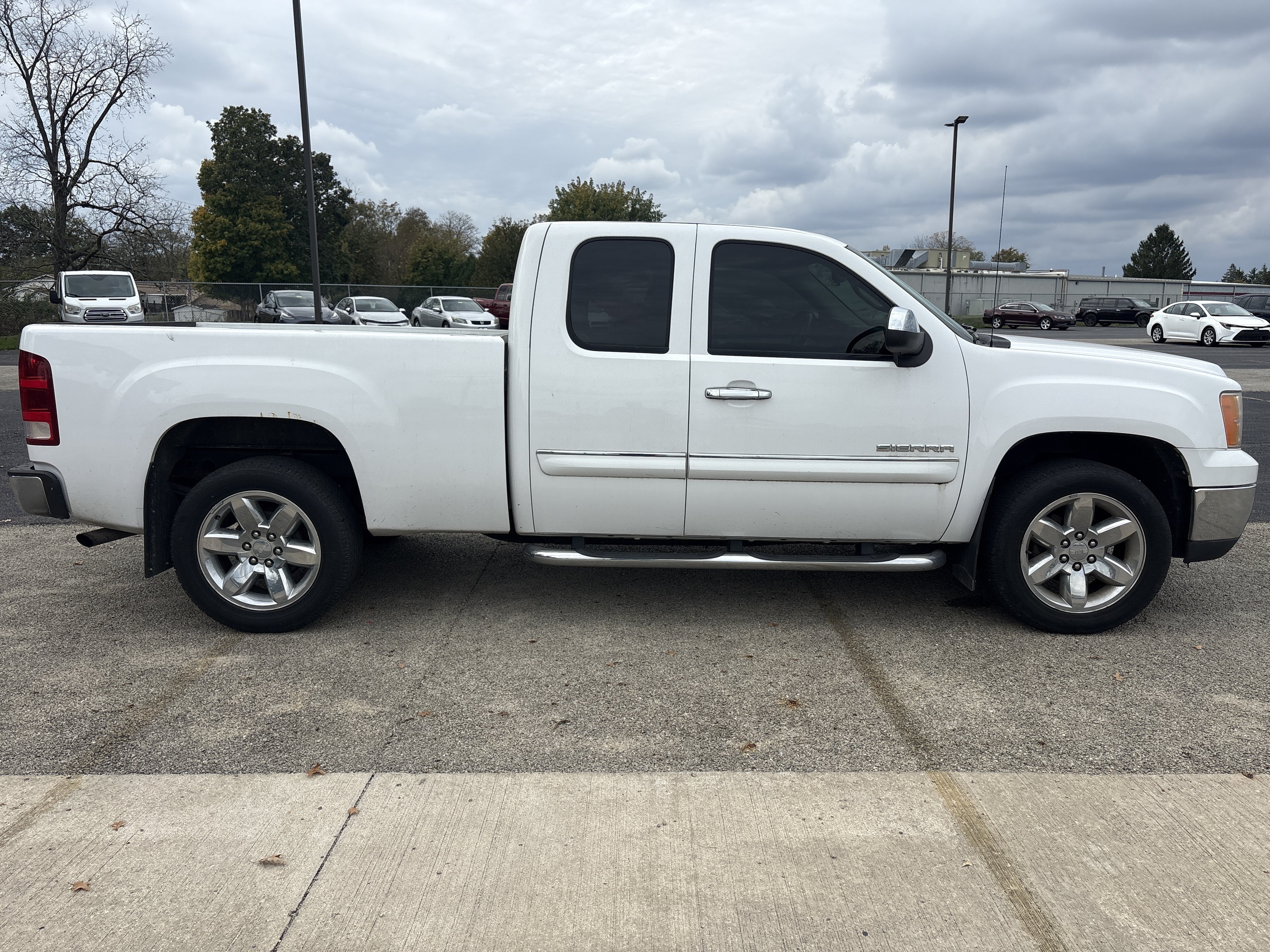 Used 2013 GMC Sierra 1500 SLE AWD/4WD image 3