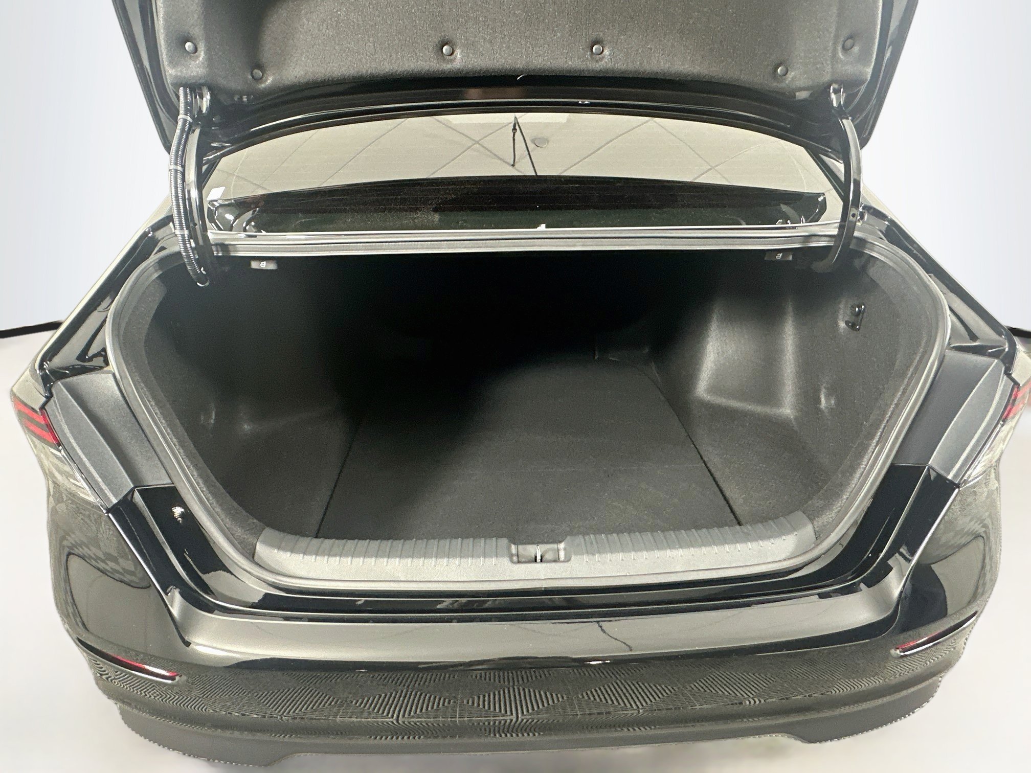 Used 2024 Honda Accord EX image 28