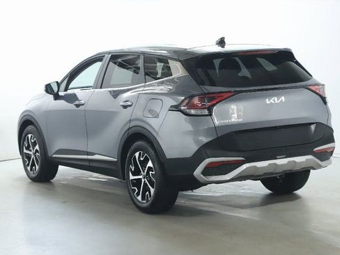 Used 2023 Kia Sportage EX FWD image 40