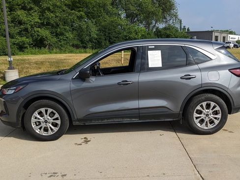 Used 2023 Ford Escape Active w/ Tech Pack #1 AWD/4WD image 6