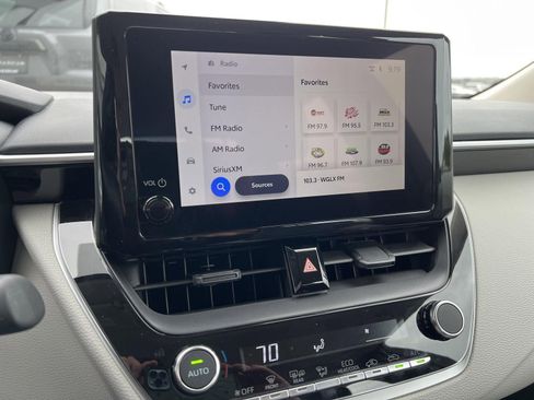 Used 2026 Toyota Corolla LE image 24