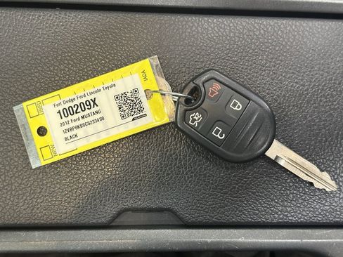 Used 2012 Ford Mustang Shelby GT500 w/ Electronics Pkg image 22