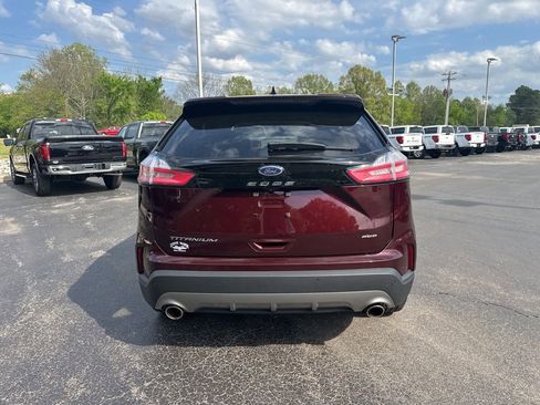 Used 2024 Ford Edge Titanium AWD/4WD image 4