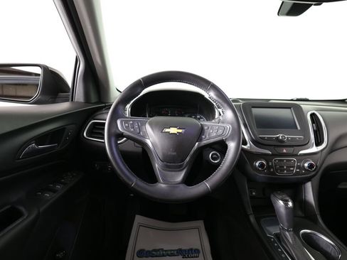 Used 2018 Chevrolet Equinox LT FWD image 30
