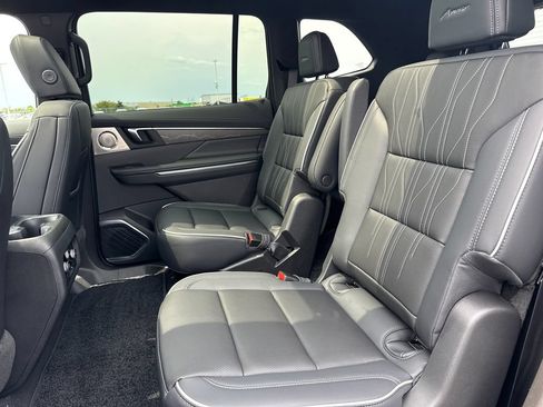 New 2027 Buick Enclave Avenir AWD/4WD image 31