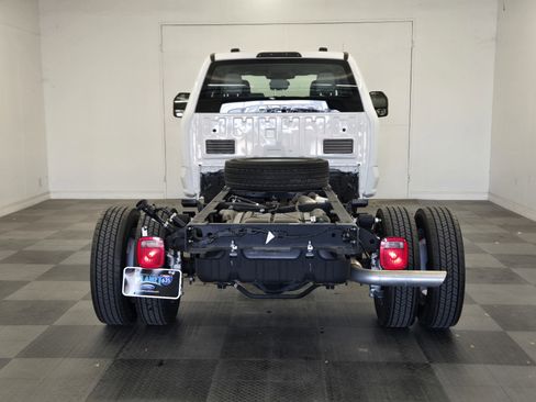 Used 2024 Ford F550 4x4 SuperCab Super Duty image 6