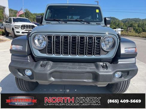 New 2025 Jeep Wrangler Unlimited Sport image 32