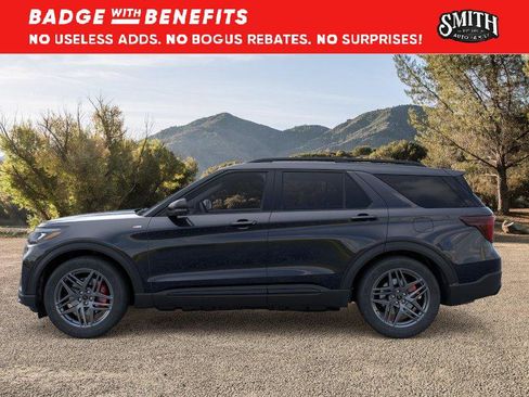 New 2026 Ford Explorer ST-Line w/ ST-Line Street Pack RWD image 4