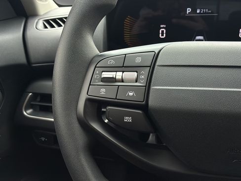 Certified 2025 Kia K4 FWD image 27