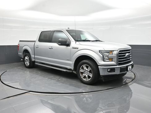 Used 2017 Ford F150 XLT w/ Equipment Group 302A Luxury RWD image 18