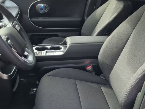 New 2026 Hyundai Ioniq 9 SE AWD/4WD image 17