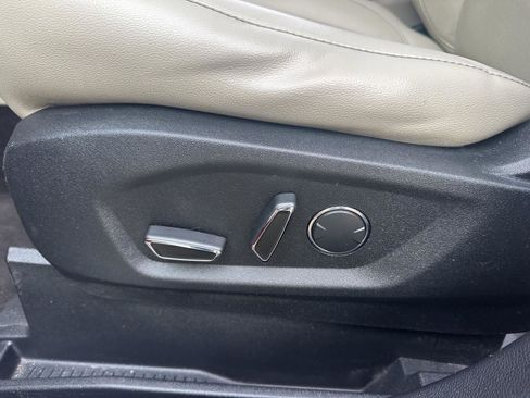 Used 2017 Ford Edge Titanium w/ Equipment Group 302A image 14