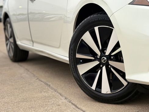 Certified 2022 Nissan Altima 2.5 SL AWD/4WD image 15
