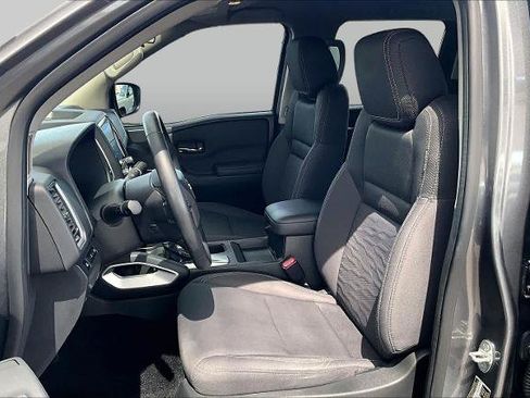 Certified 2023 Nissan Frontier SV w/ SV Convenience Package RWD image 8