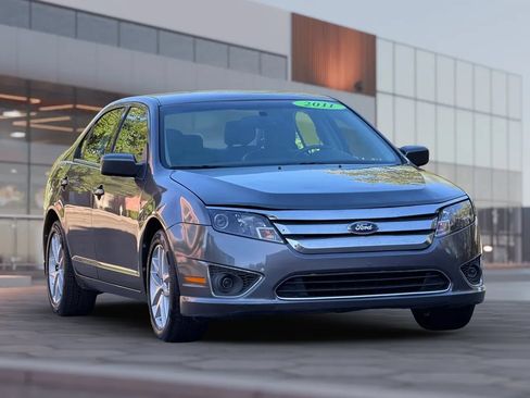 Used 2011 Ford Fusion SEL FWD image 1