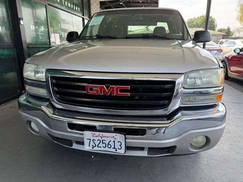 Used 2005 GMC Sierra 1500 SLE w/ Light Duty Power Package image 11