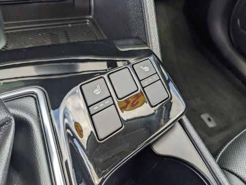 Certified 2025 Kia Sportage SX image 27