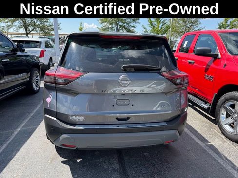 Certified 2023 Nissan Rogue SV FWD image 5