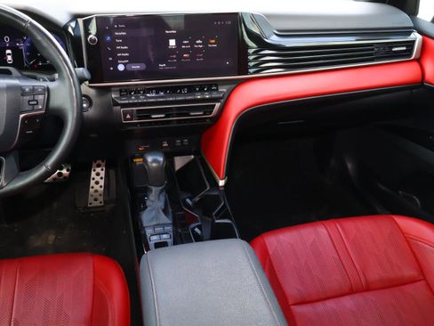 Used 2025 Toyota Camry XSE w/ Premium Plus Package image 11