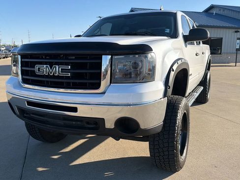 Used 2009 GMC Sierra 1500 SL AWD/4WD image 4
