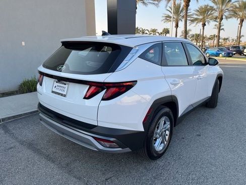 New 2026 Hyundai Tucson SE image 4