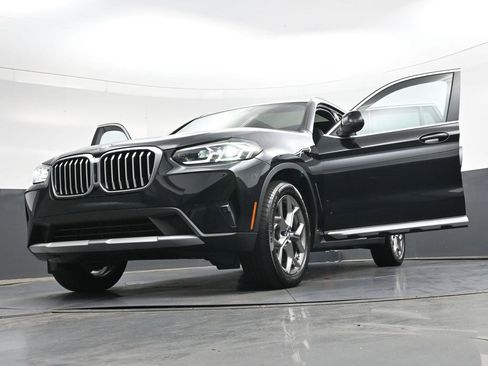 Used 2023 BMW X3 xDrive30i w/ Premium Package w/ZPA AWD/4WD image 44
