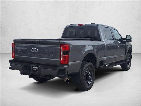 Used 2023 Ford F250 Lariat w/ Sport Appearance Package AWD/4WD image 5