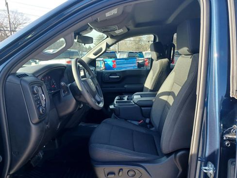 Used 2022 Chevrolet Silverado 1500 Custom w/ LPO, Dark Essentials Package image 8