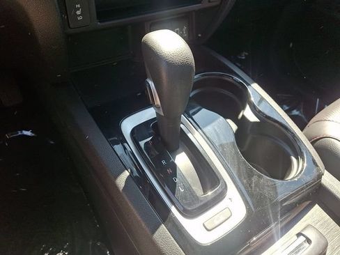 Used 2017 Honda Ridgeline Black Edition image 17
