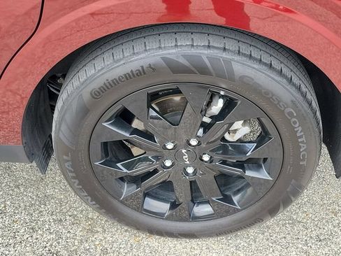 Used 2024 Kia Carnival SX Prestige FWD image 28