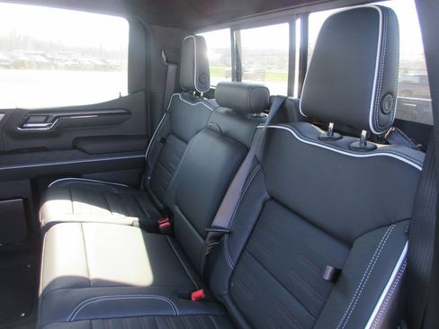 New 2026 GMC Sierra 1500 AT4X AWD/4WD image 16