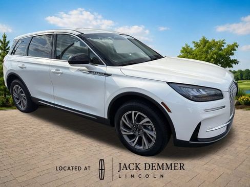 Certified 2023 Lincoln Corsair AWD image 10