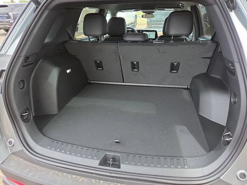 New 2026 Chevrolet Equinox ACTIV FWD image 6