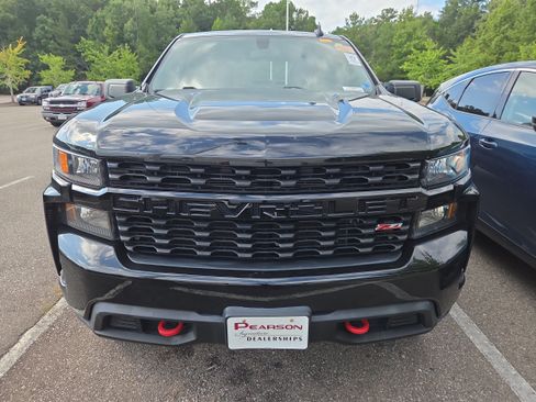 Used 2021 Chevrolet Silverado 1500 Custom Trail Boss AWD/4WD image 9
