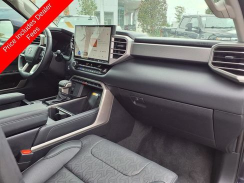 Used 2024 Toyota Tundra Limited AWD/4WD image 10