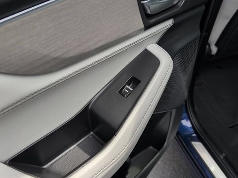 Used 2022 Acura MDX SH-AWD w/ Advance Package image 39