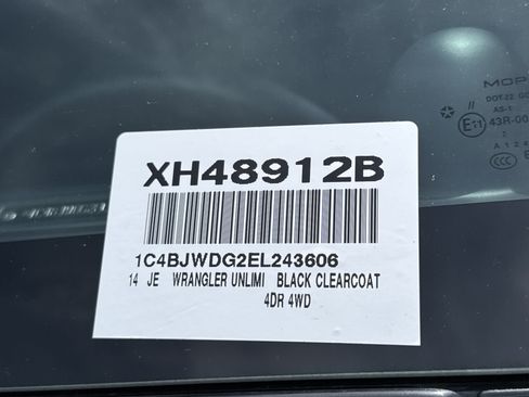 Used 2014 Jeep Wrangler Unlimited Sport AWD/4WD image 32