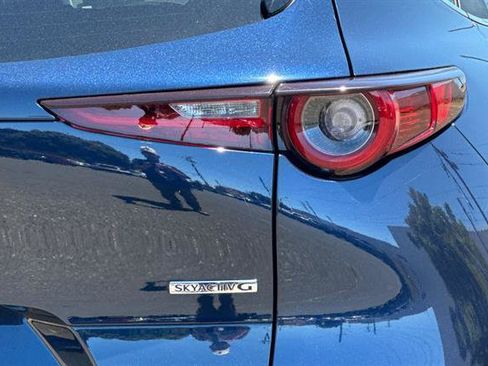 Used 2022 MAZDA CX-30 AWD 2.5 S w/ Select Package image 32