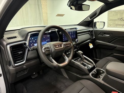 New 2026 GMC Canyon Elevation image 25