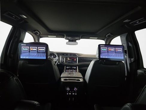 Used 2023 GMC Yukon XL Denali w/ Max Trailering Package AWD/4WD image 12