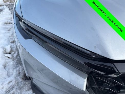 Used 2023 Honda CR-V Sport image 3