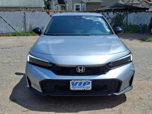 Used 2025 Honda Civic Sport image 2