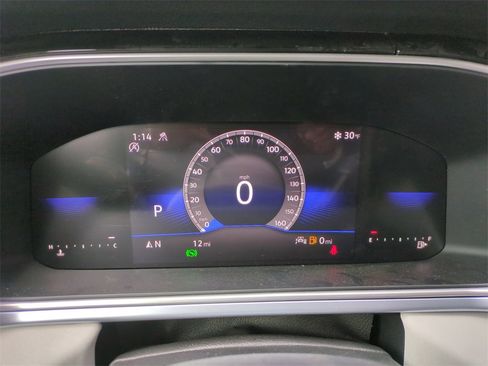 New 2026 Volkswagen Taos SE image 20